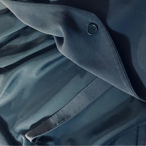 THEORY Winola R Deep Navy Drapey Crepe Blazer - Picture 7 of 10